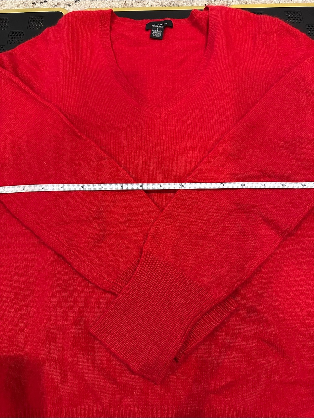 Only Mine Red V-Neck Women's Cashmere Sweater